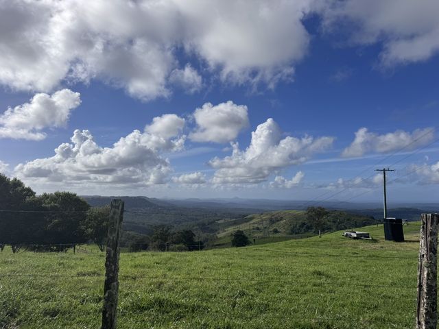 Bald Knob, Queensland, Australia